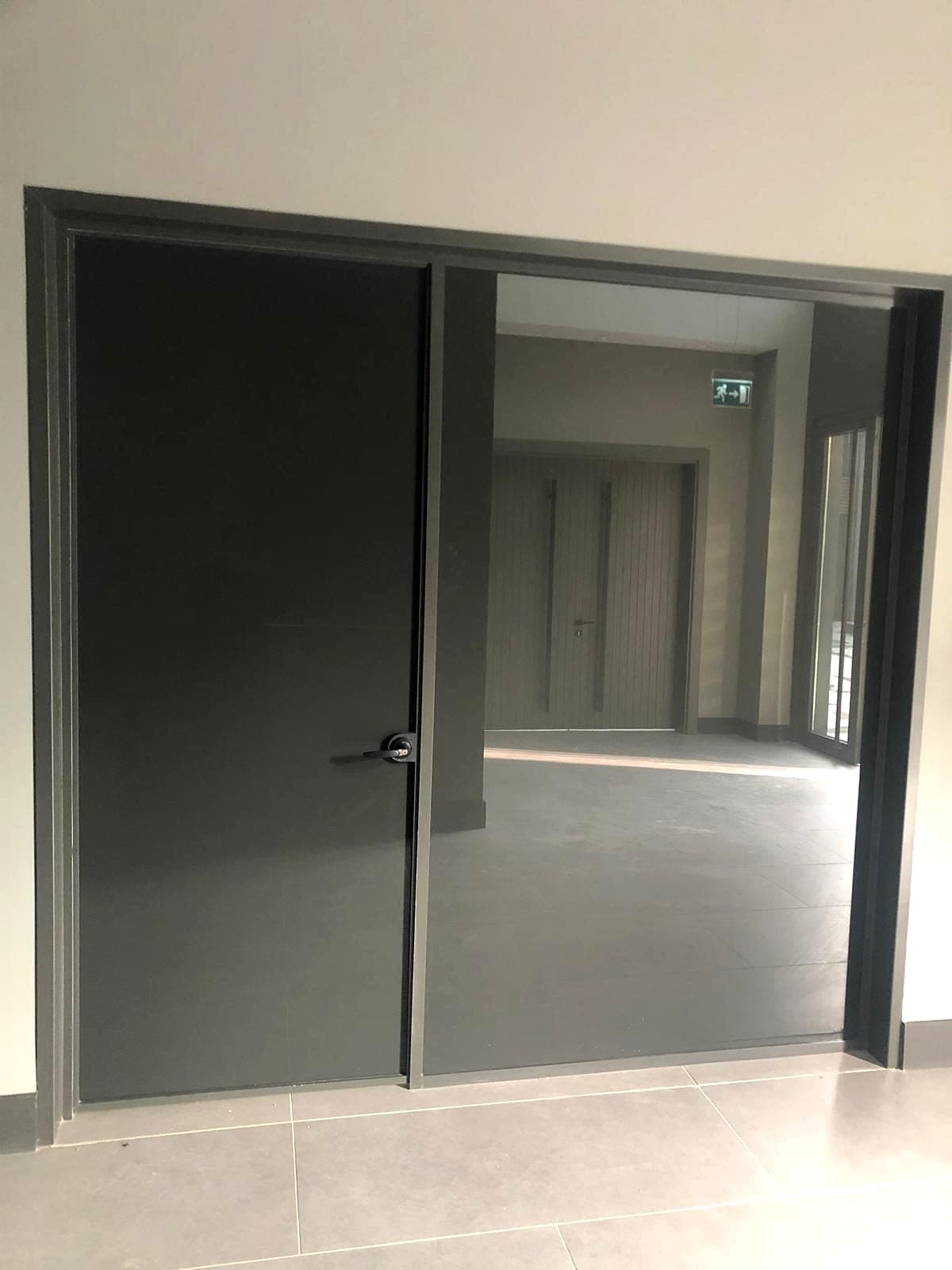 Ofis Bölme Camları